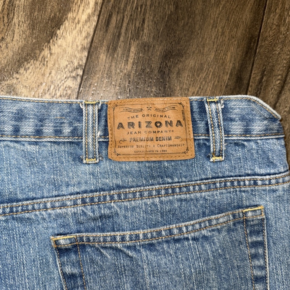 Arizona Jean Co. Relaxed Medium Wash Premium Denim Jeans Men's Size 44x34 - Picture 7 of 9
